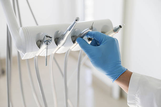 Professional Emergency Dentist technician working in Drexel, NC